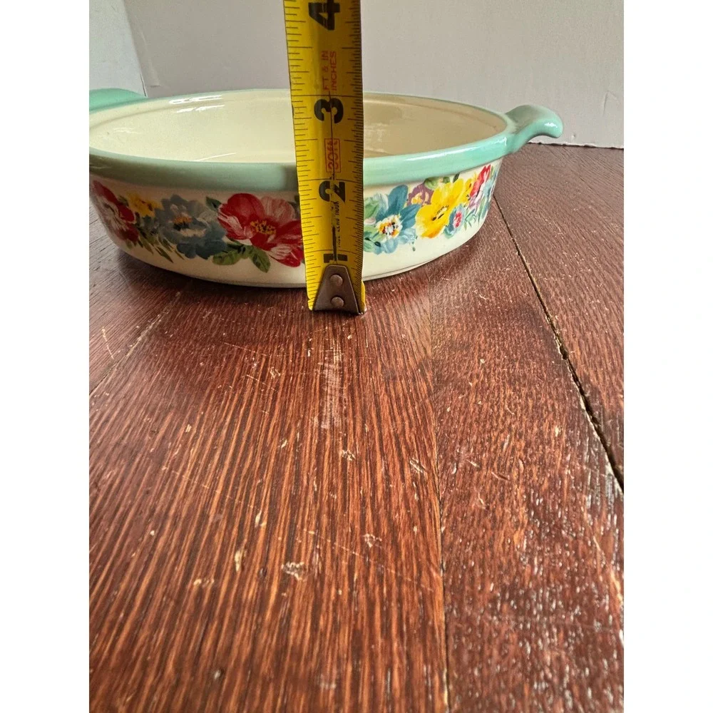 Pioneer Woman Breezy Blossom Round Baker Teal Stoneware 9